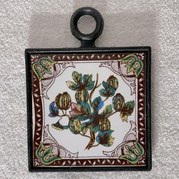 Vintage Cast Iron With Ceramic Tile  Trivet - Picture 1 of 6